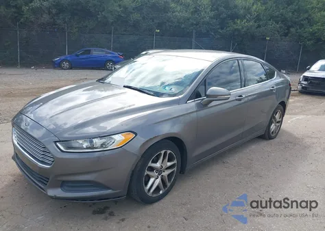2013 Ford Fusion Se z USA, uszkodzony, nr VIN 3FA6P0H7XDR315942